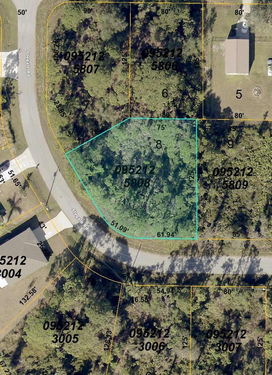 Secure your piece of one of Florida’s fastest-growing markets with this prime homesite. Ideal for builders, investors, or future homeowners, this lot offers the perfect canvas for new construction in an area experiencing rapid growth and increasing demand. Whether you’re looking to build now or hold for future appreciation, opportunities like this are becoming harder to find.