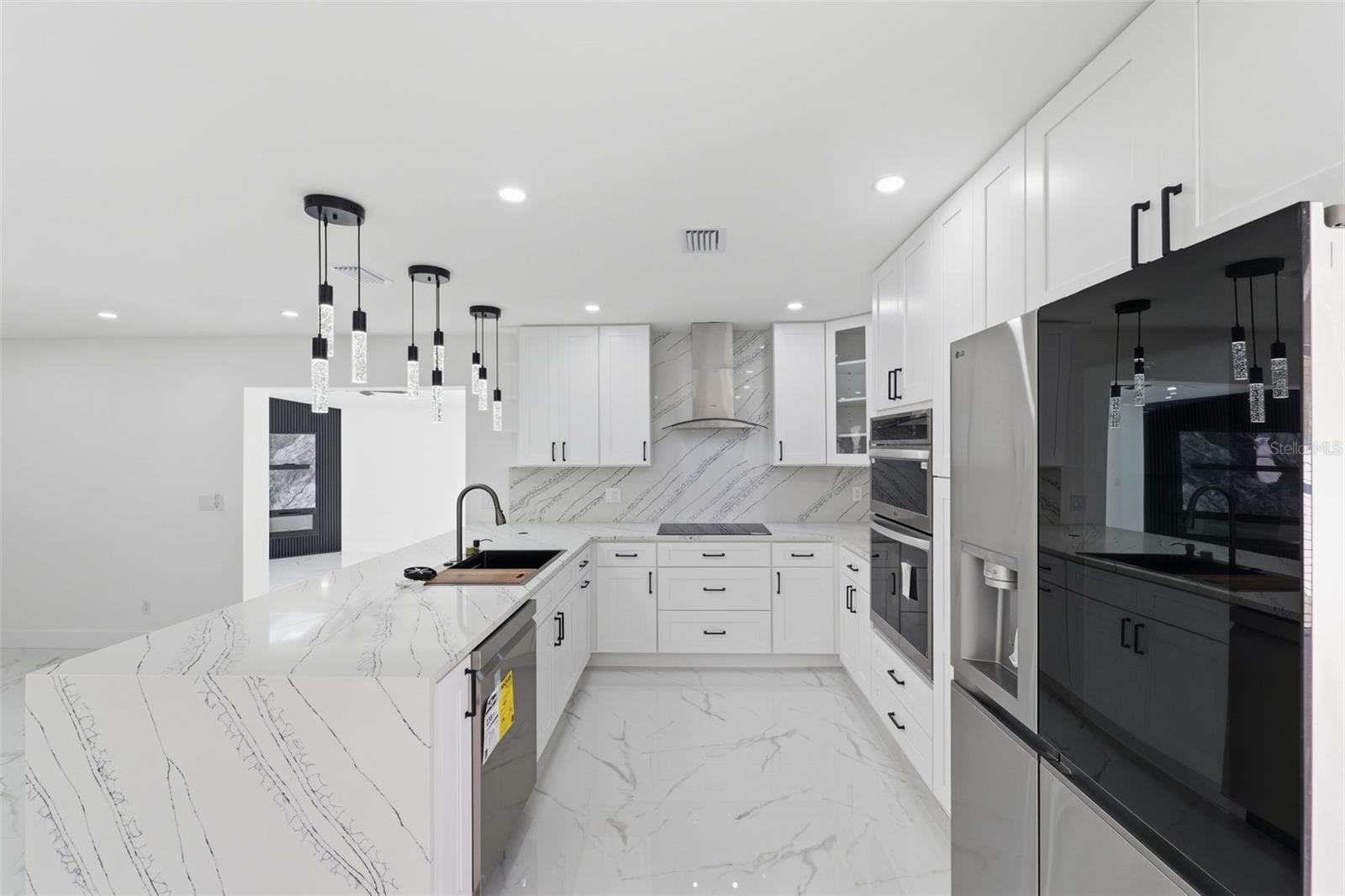 SOUTH GROVE ADD - Residential