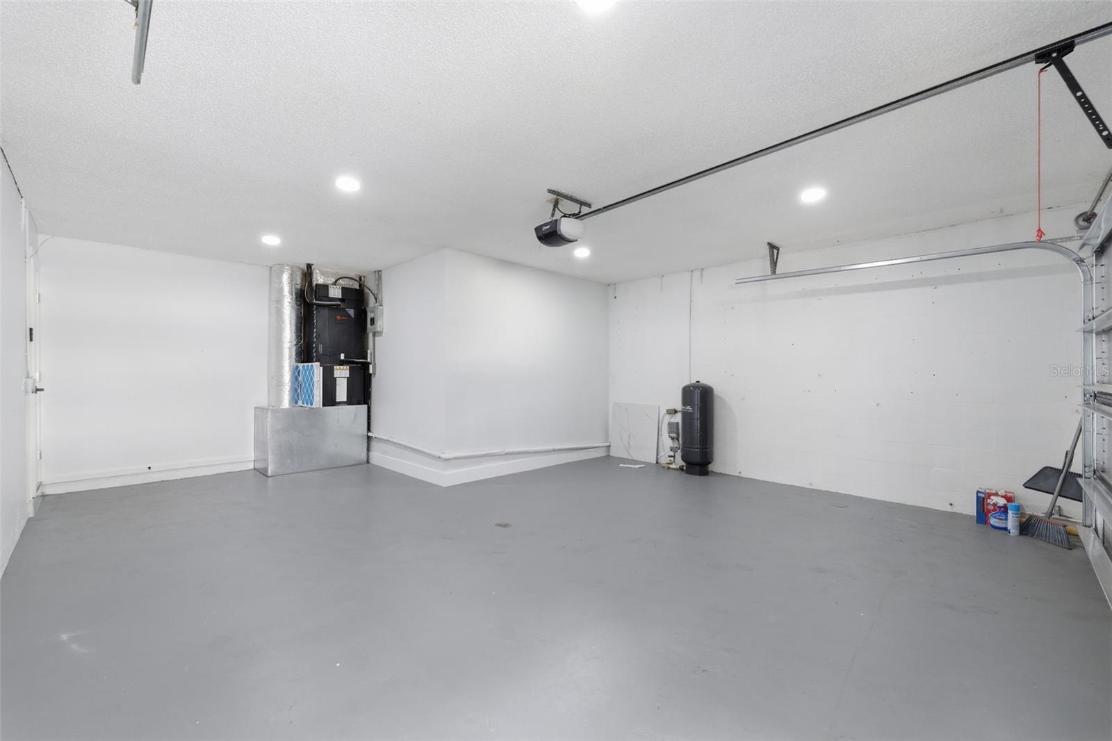 SOUTH GROVE ADD - Residential