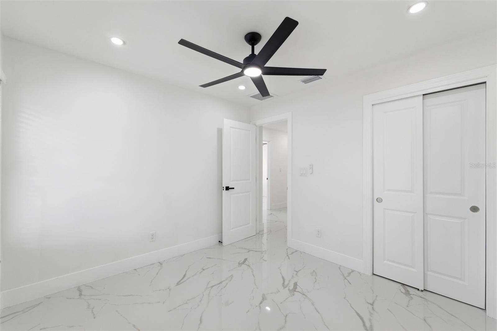 SOUTH GROVE ADD - Residential