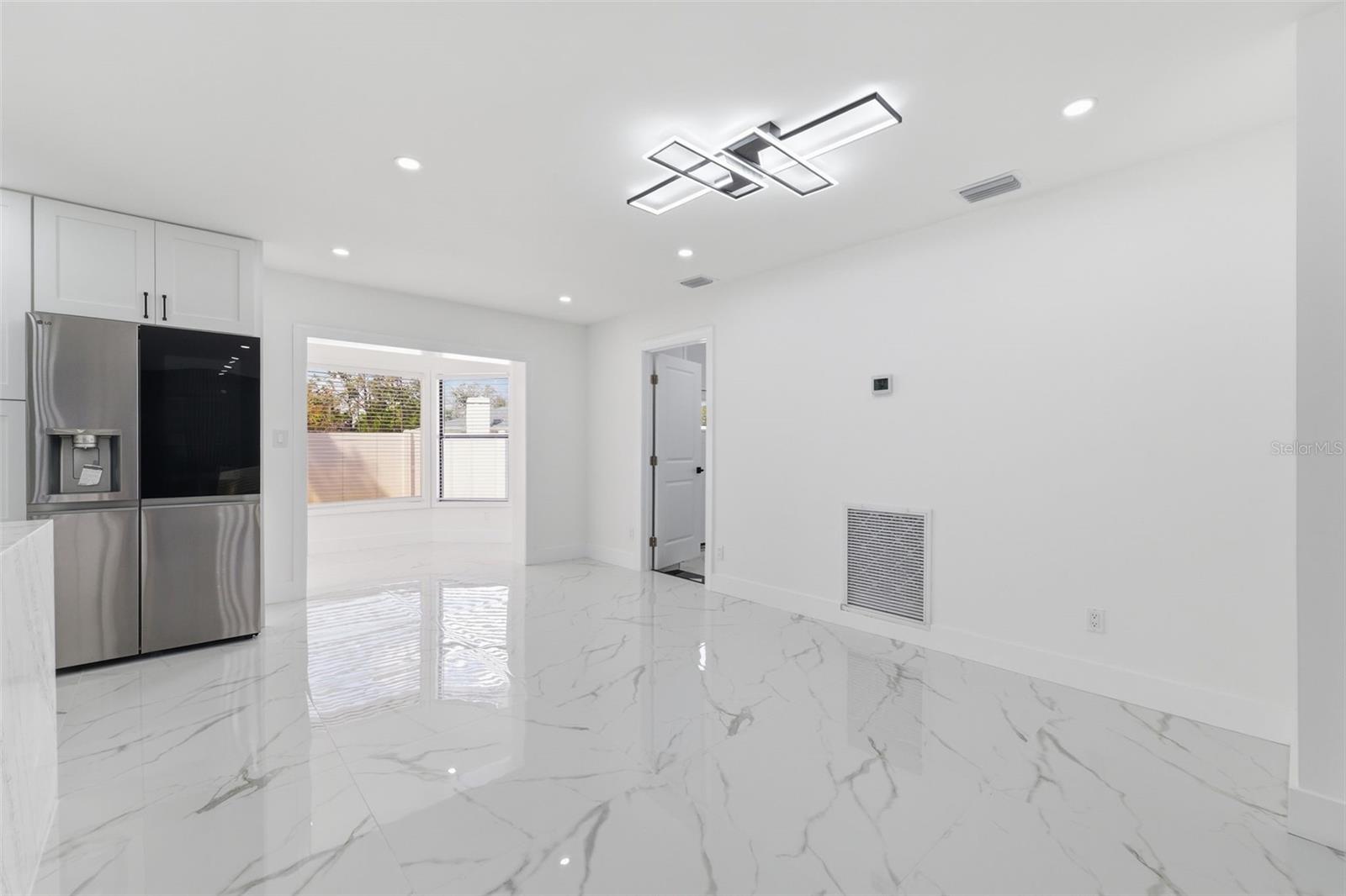 SOUTH GROVE ADD - Residential