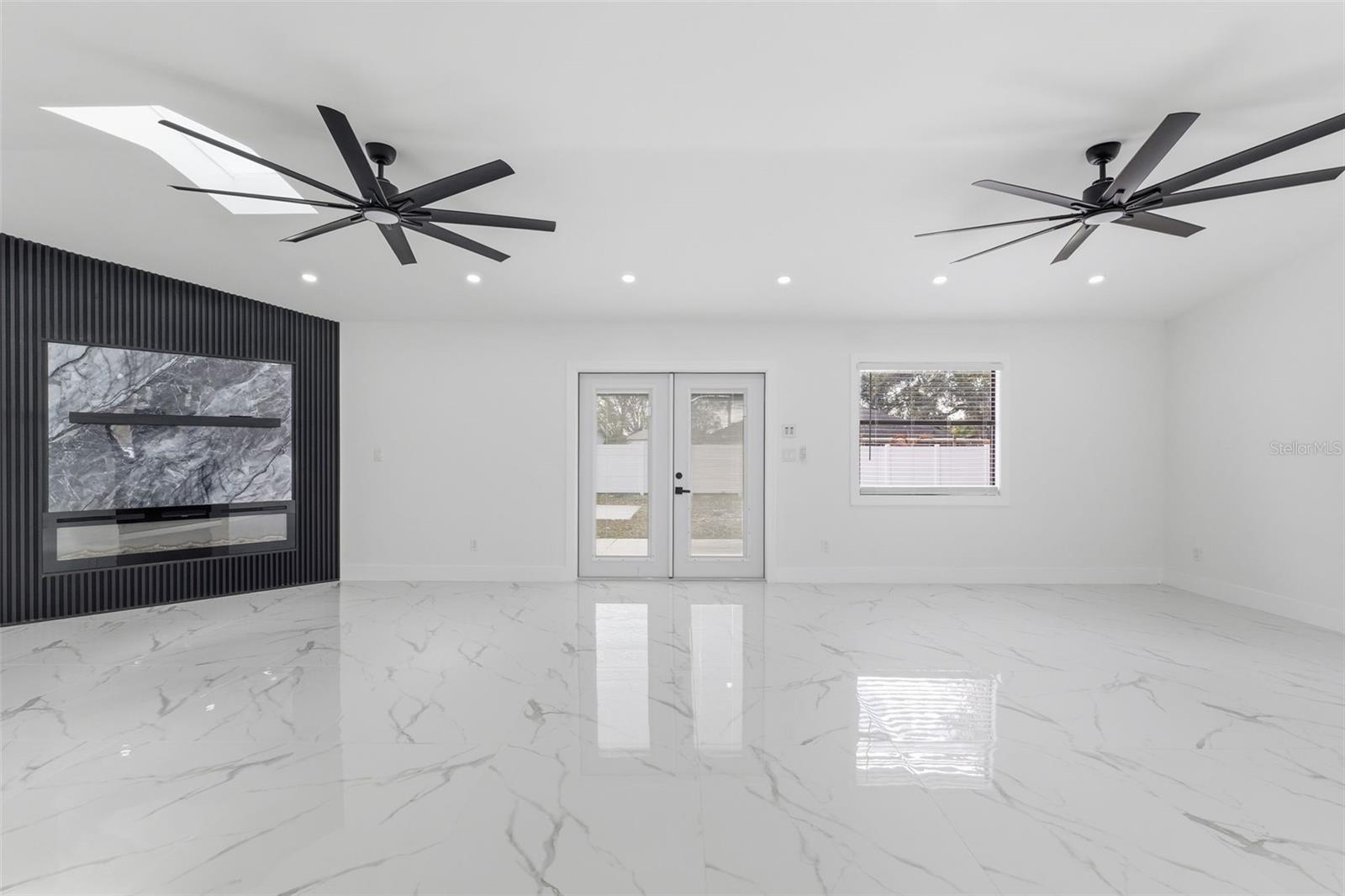 SOUTH GROVE ADD - Residential