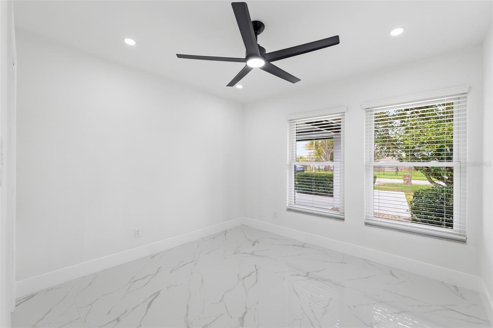 SOUTH GROVE ADD - Residential