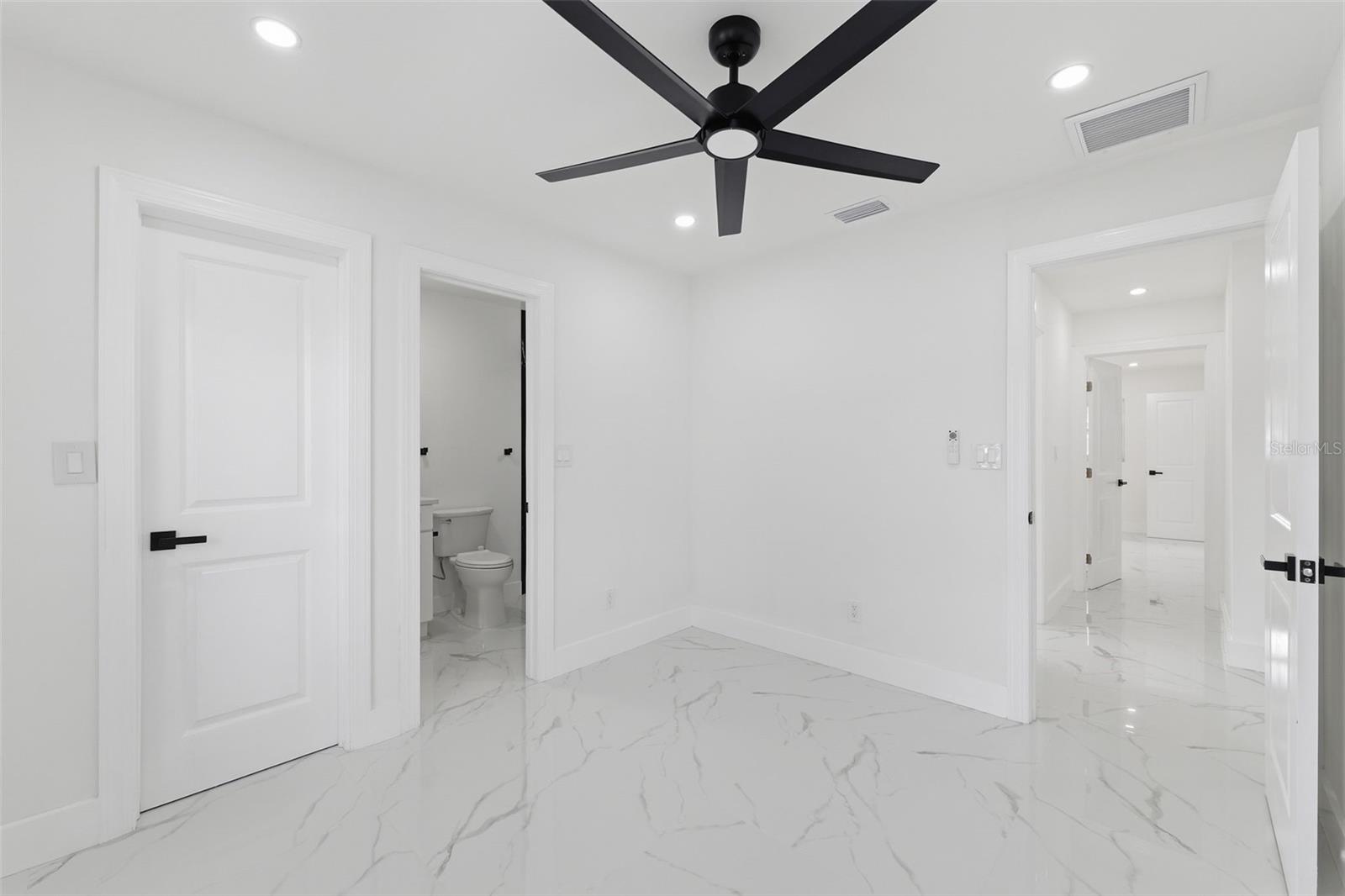 SOUTH GROVE ADD - Residential