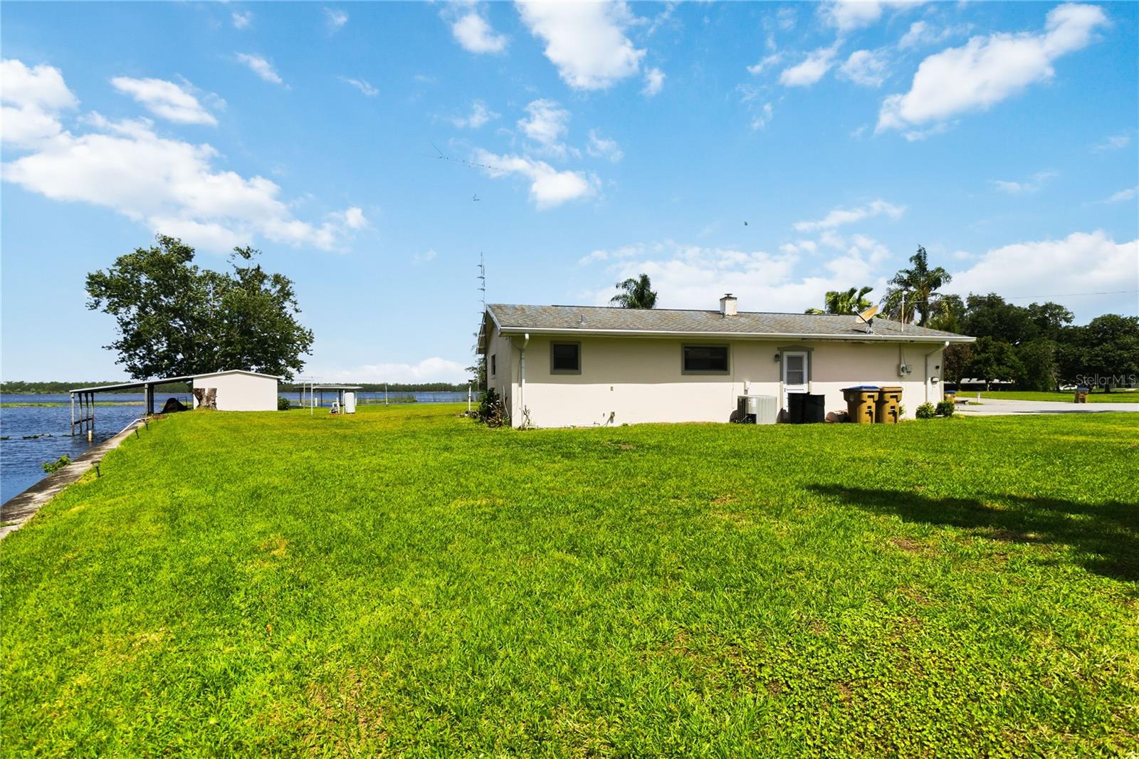 NEW EDEN ON THE LAKES UNITS 11 & 14 REP - Residential