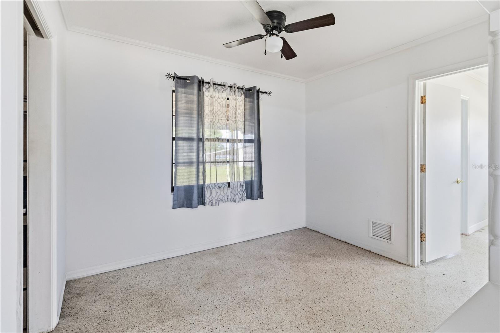 NEW EDEN ON THE LAKES UNITS 11 & 14 REP - Residential