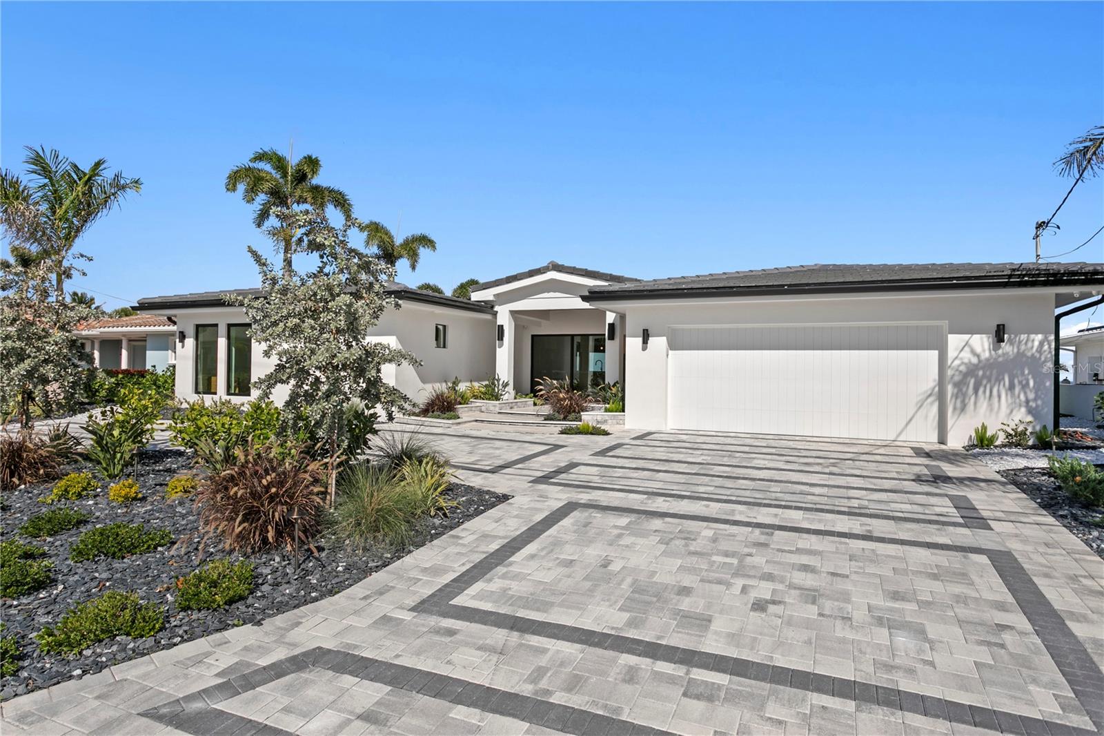 TROPICAL SHORES 3RD ADD - Residential