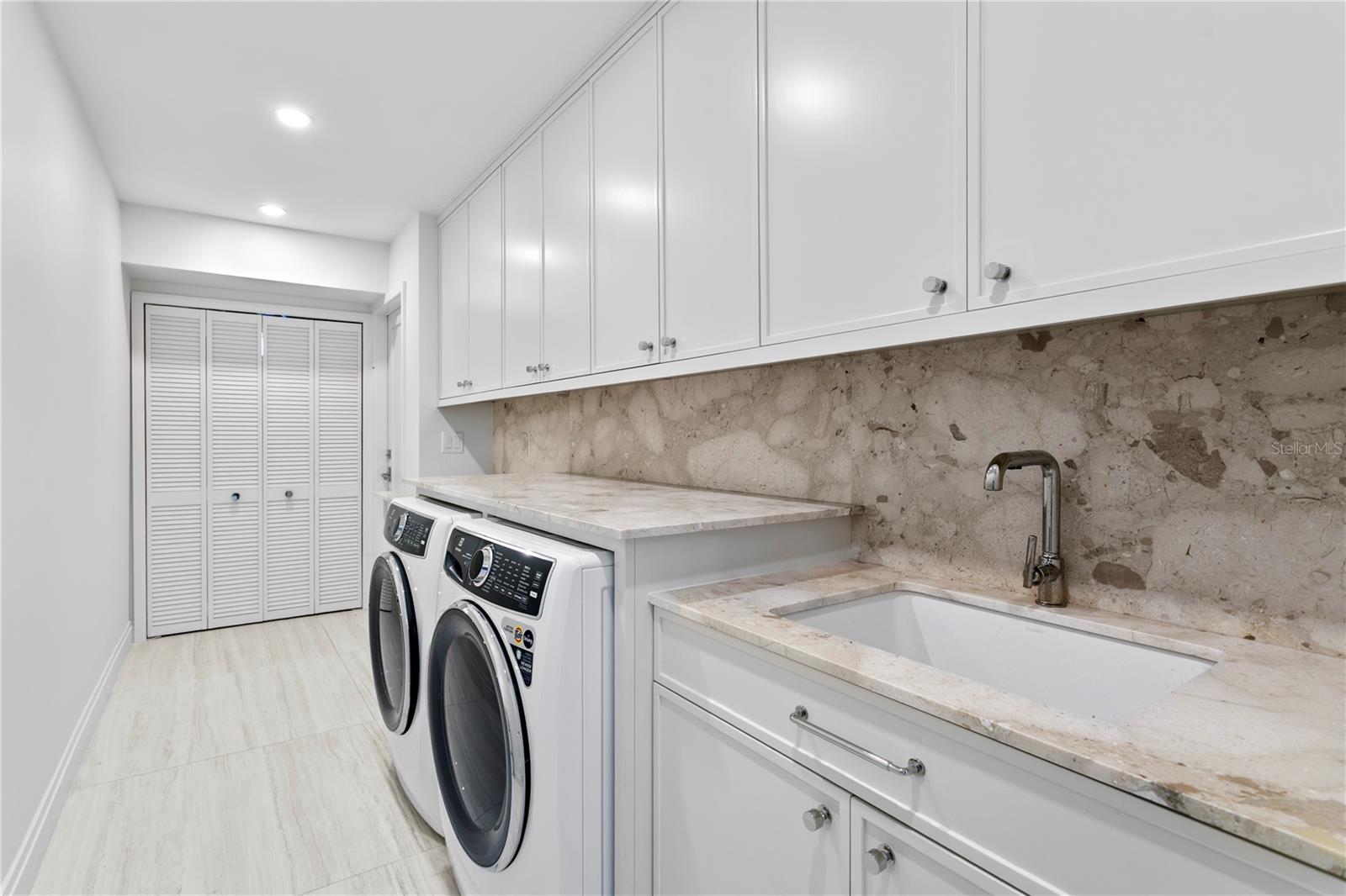 TROPICAL SHORES 3RD ADD - Residential