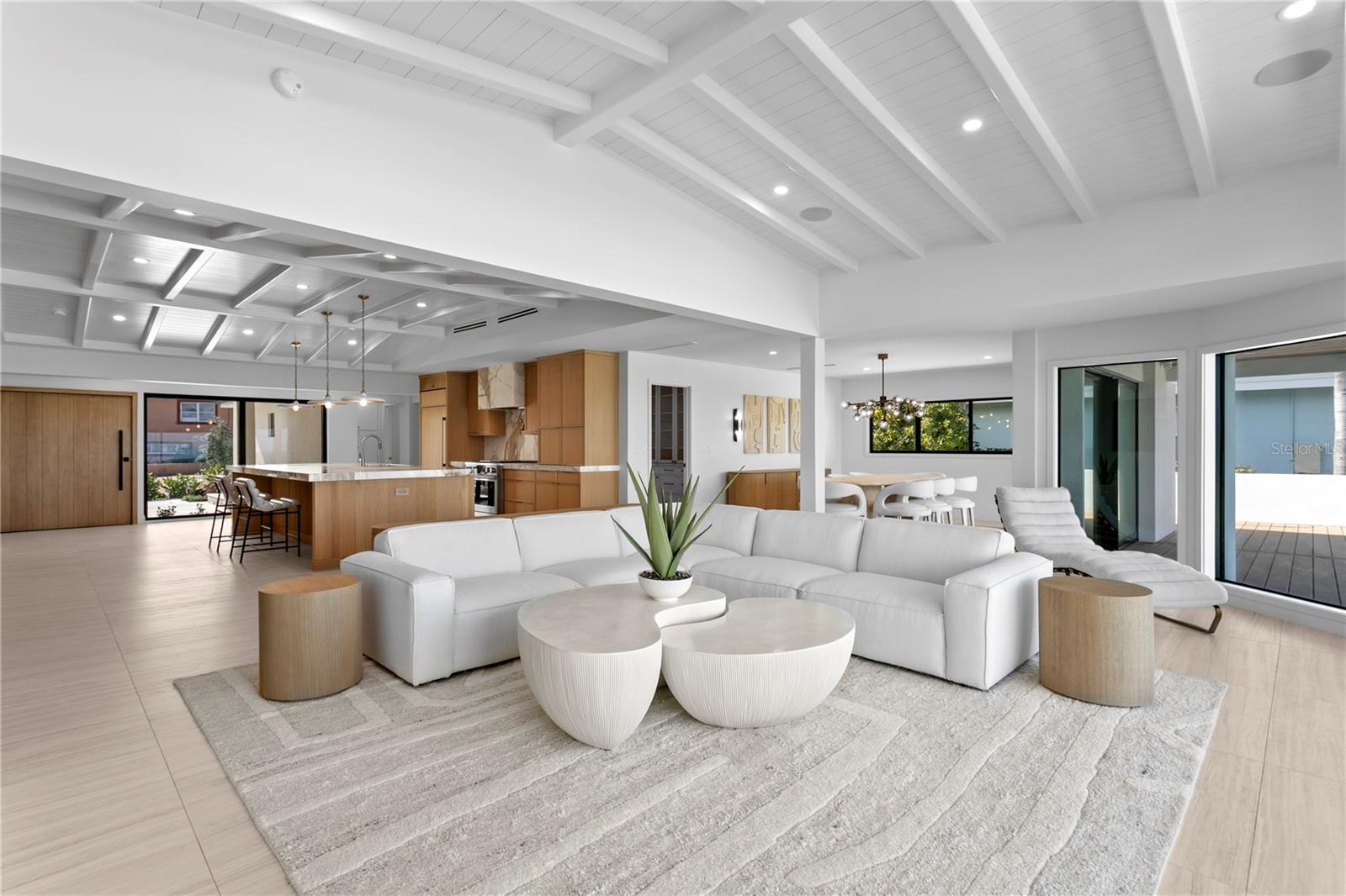 TROPICAL SHORES 3RD ADD - Residential