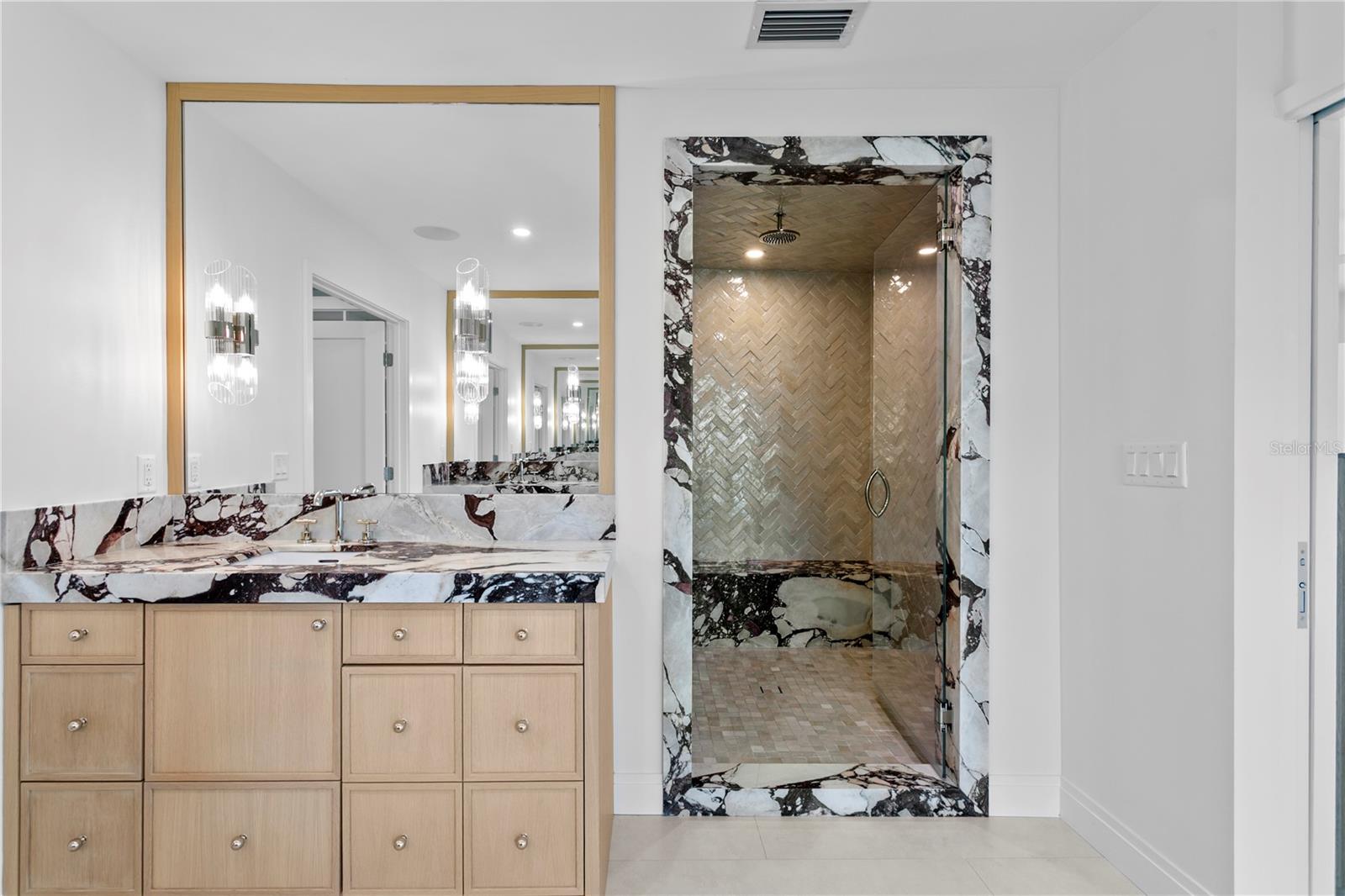 TROPICAL SHORES 3RD ADD - Residential