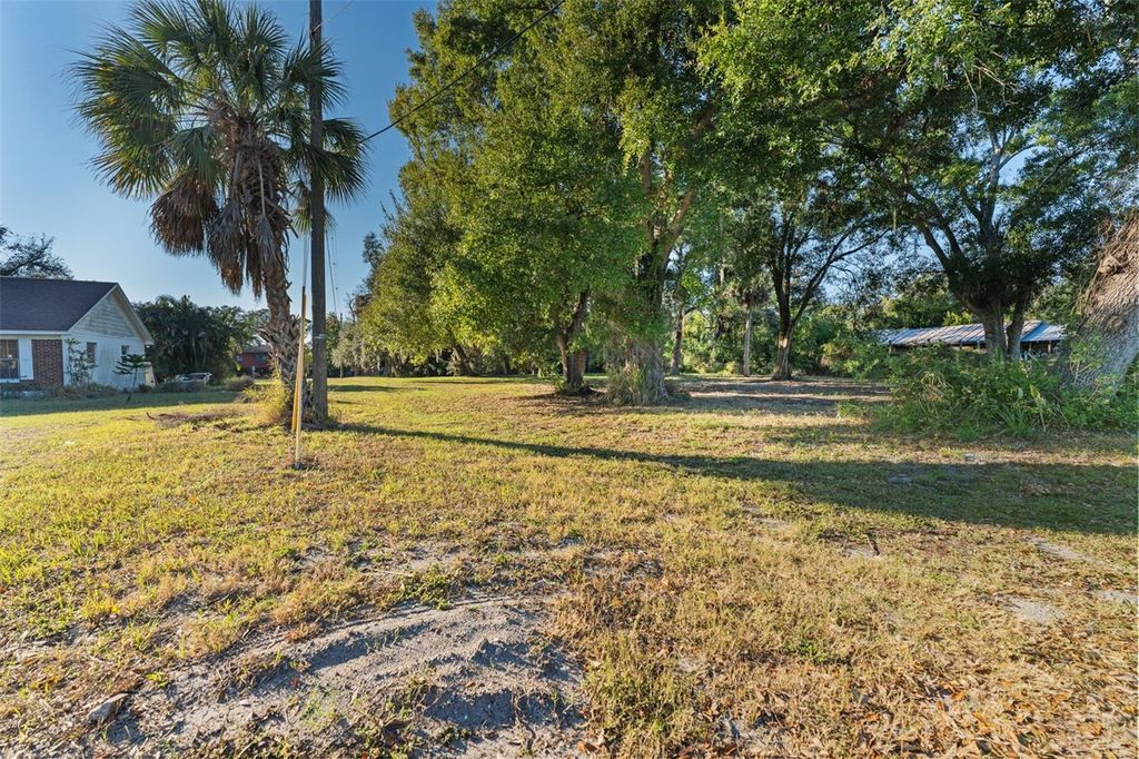 Photo of Manhattan Avenue S, Tampa, FL 33616 (MLS # TB8468294)