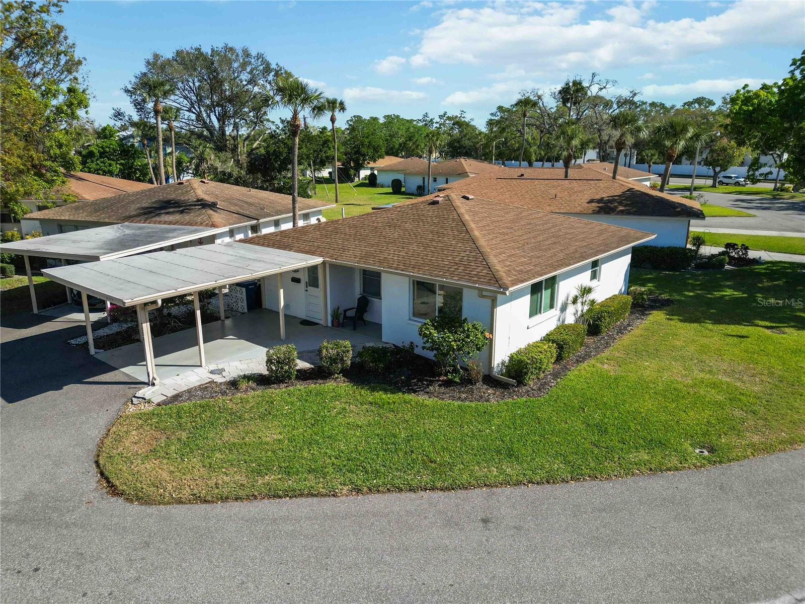 5020 LIVE OAK CIRCLE