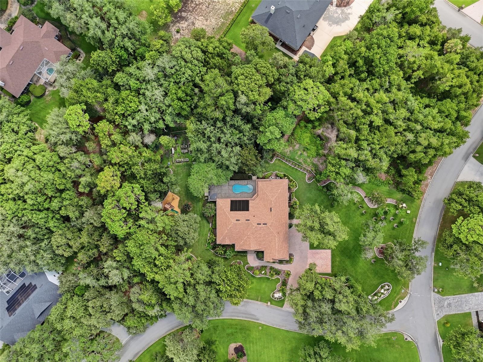 2920 CHICKASAW CIRCLE