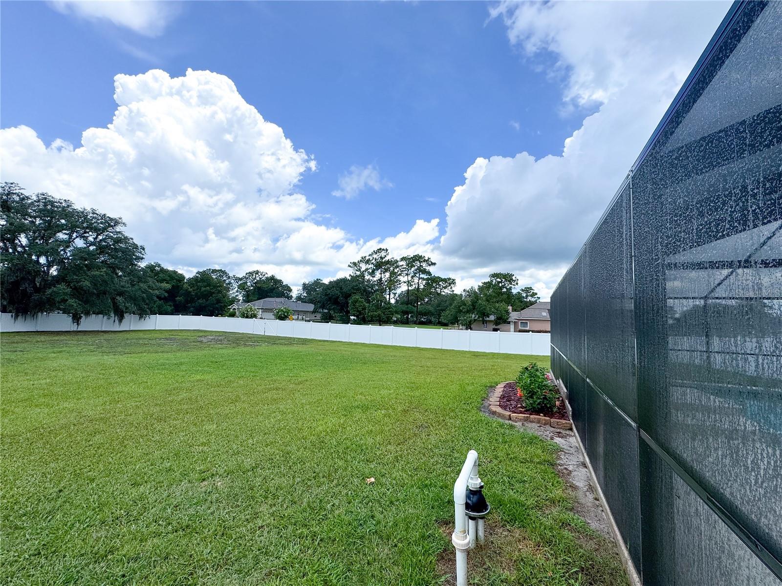 SILVER MDWS NORTH - Residential