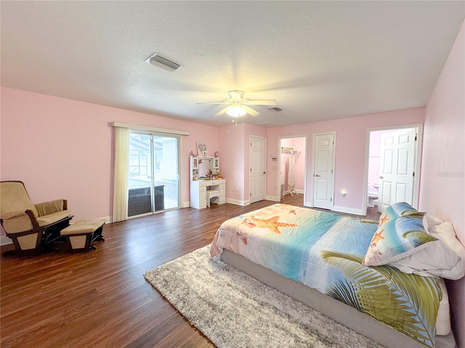 SILVER MDWS NORTH - Residential