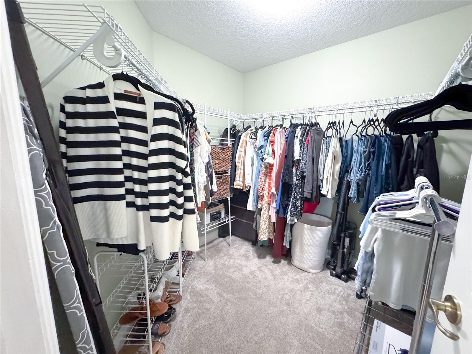 SILVER MDWS NORTH - Residential