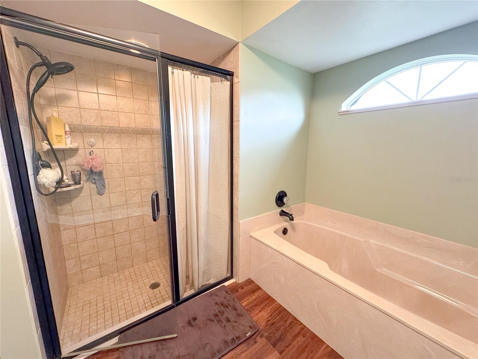 SILVER MDWS NORTH - Residential