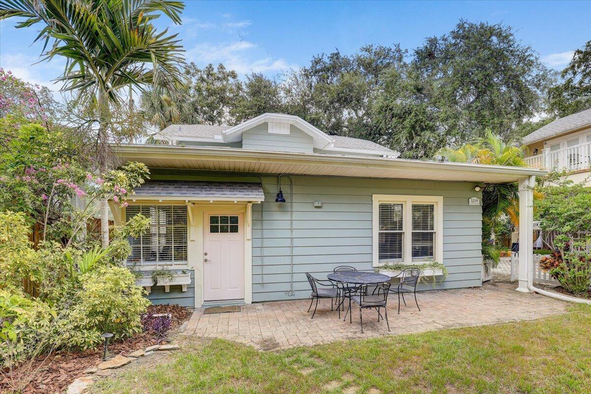 3219 W HAWTHORNE ROAD