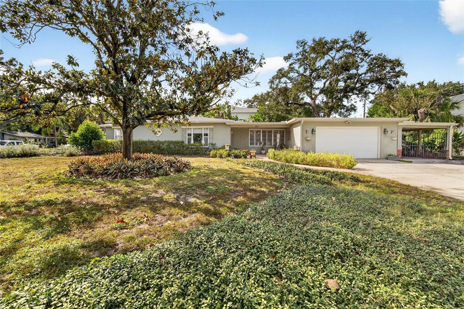 SUNSET PARK - Residential Lease