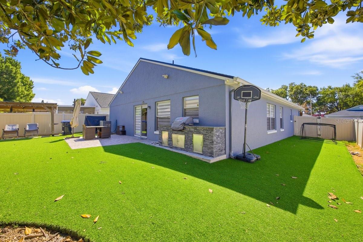 HUNTERS CREEK TR 140 PH 03 - Residential Lease