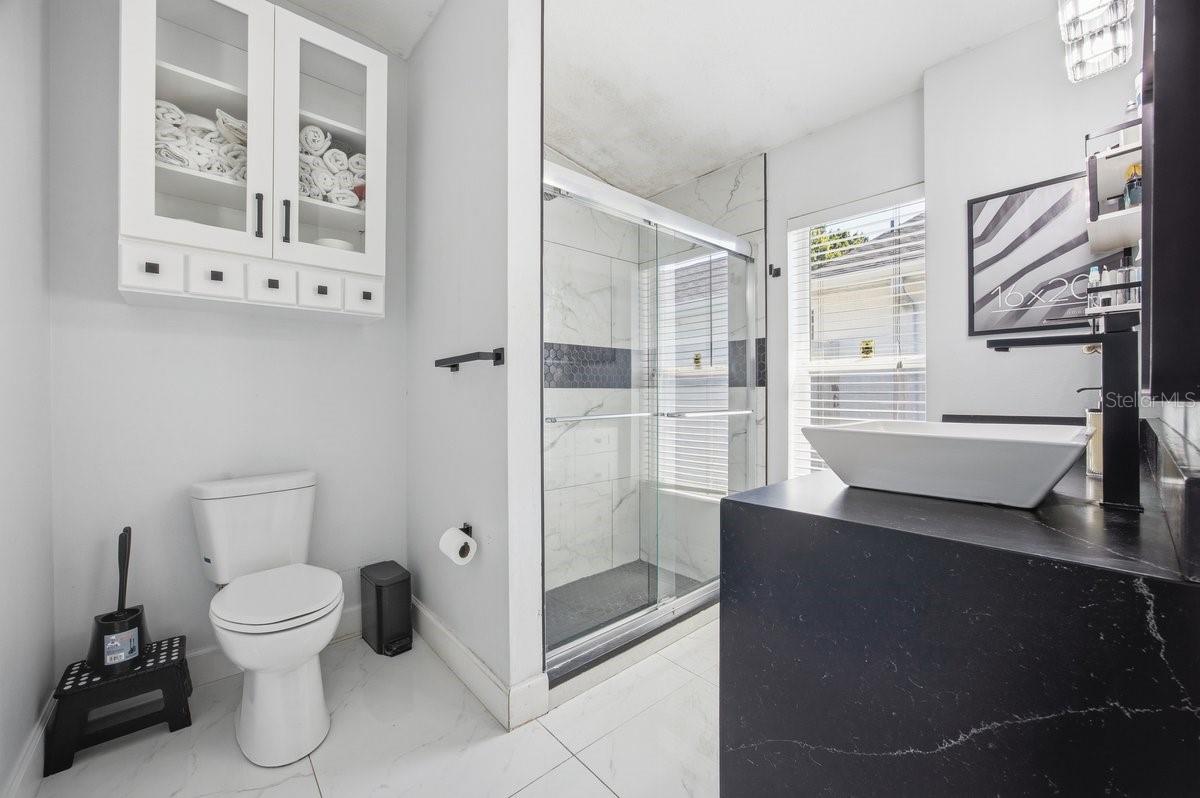 HUNTERS CREEK TR 140 PH 03 - Residential Lease