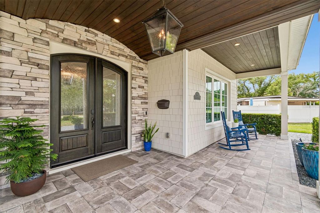 Photo of 2261 Mulbry Drive, Winter Park, FL 32789 (MLS # O6410979)