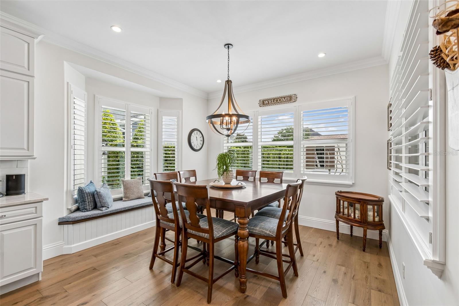 LAKE FOREST PARK - Residential