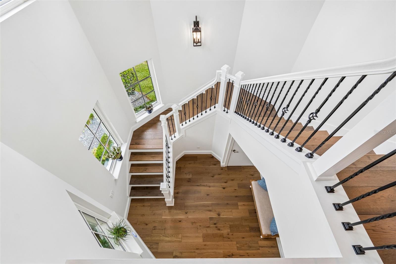 LAKE FOREST PARK - Residential