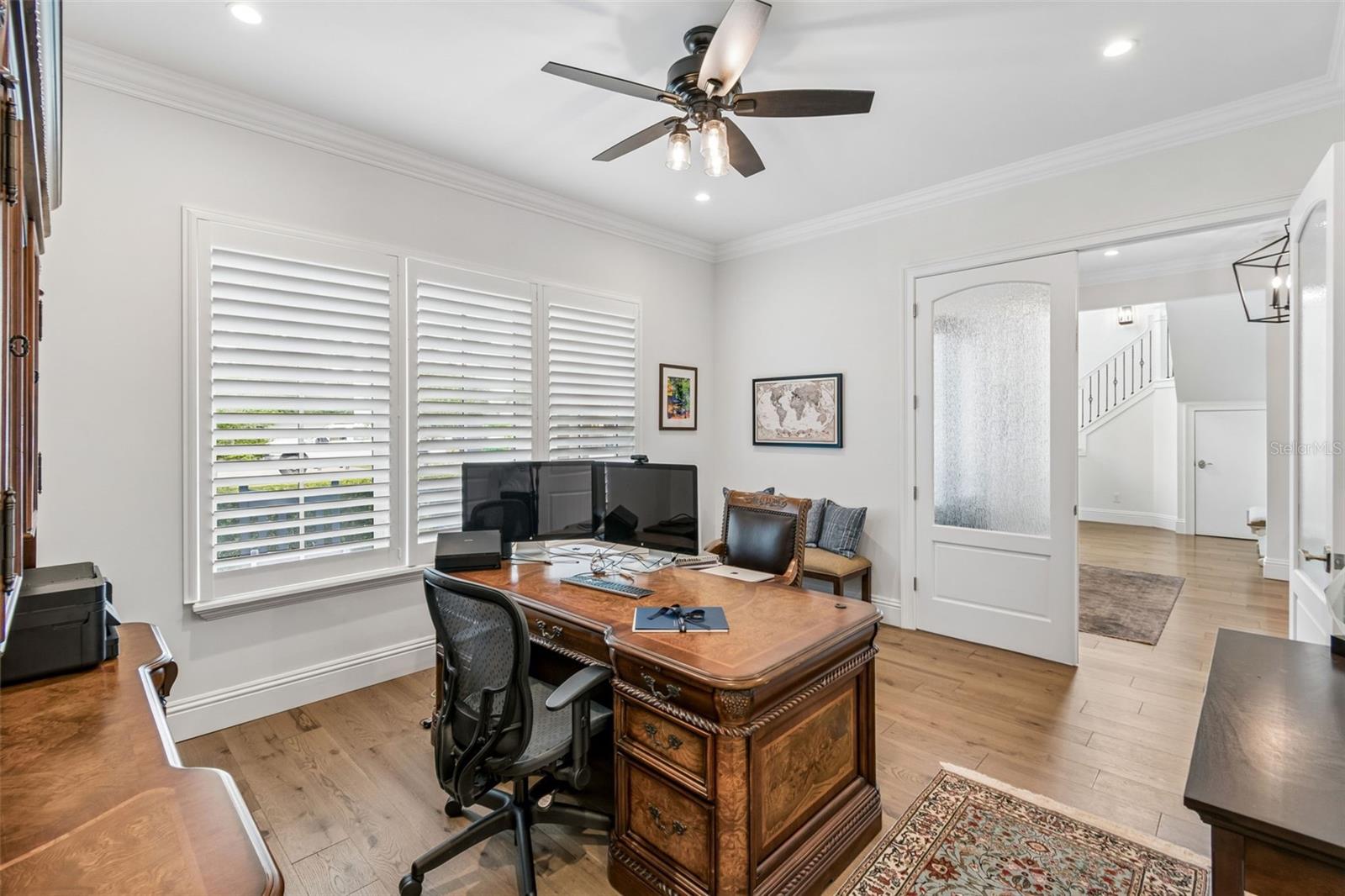 LAKE FOREST PARK - Residential