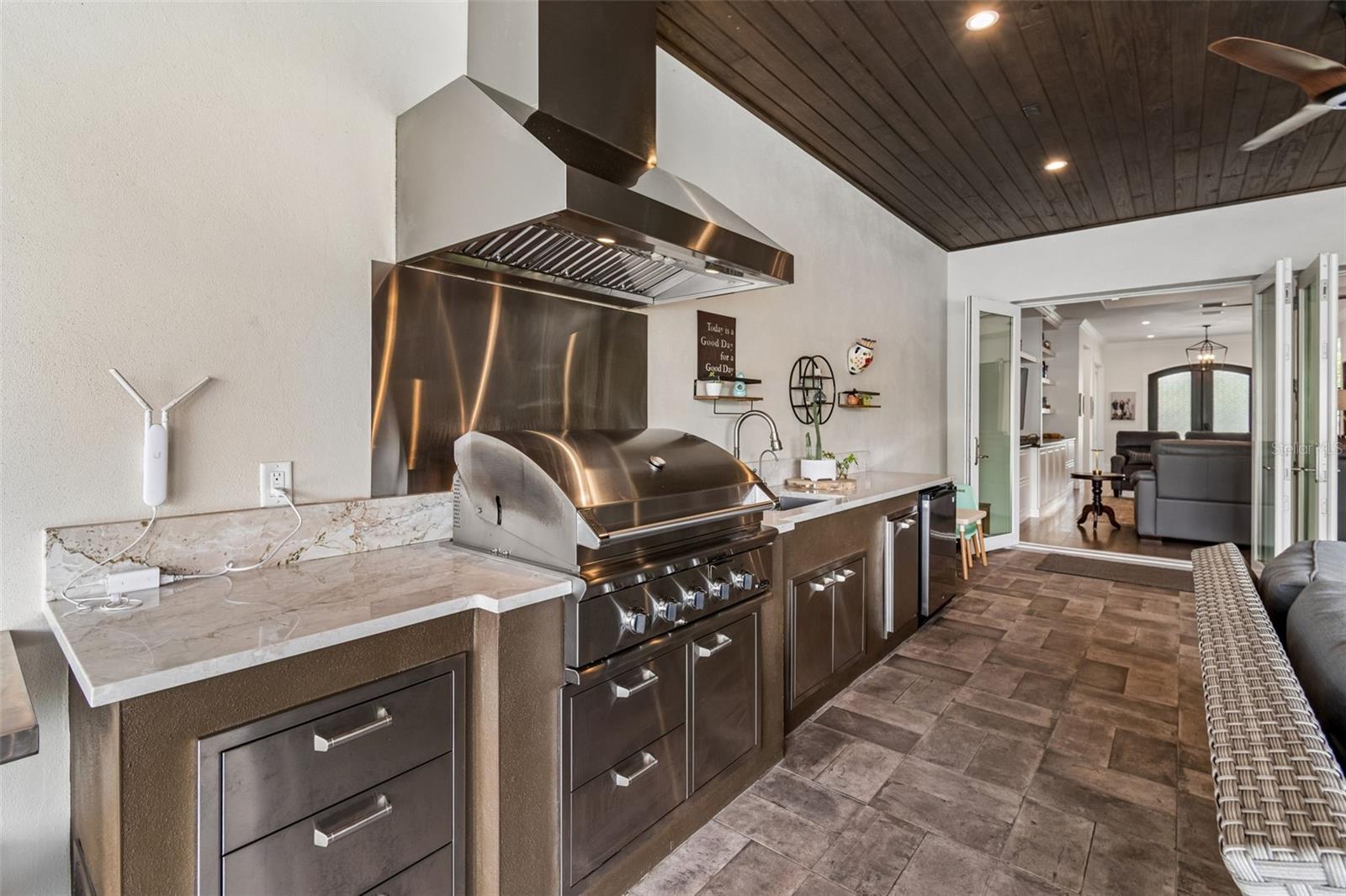 LAKE FOREST PARK - Residential