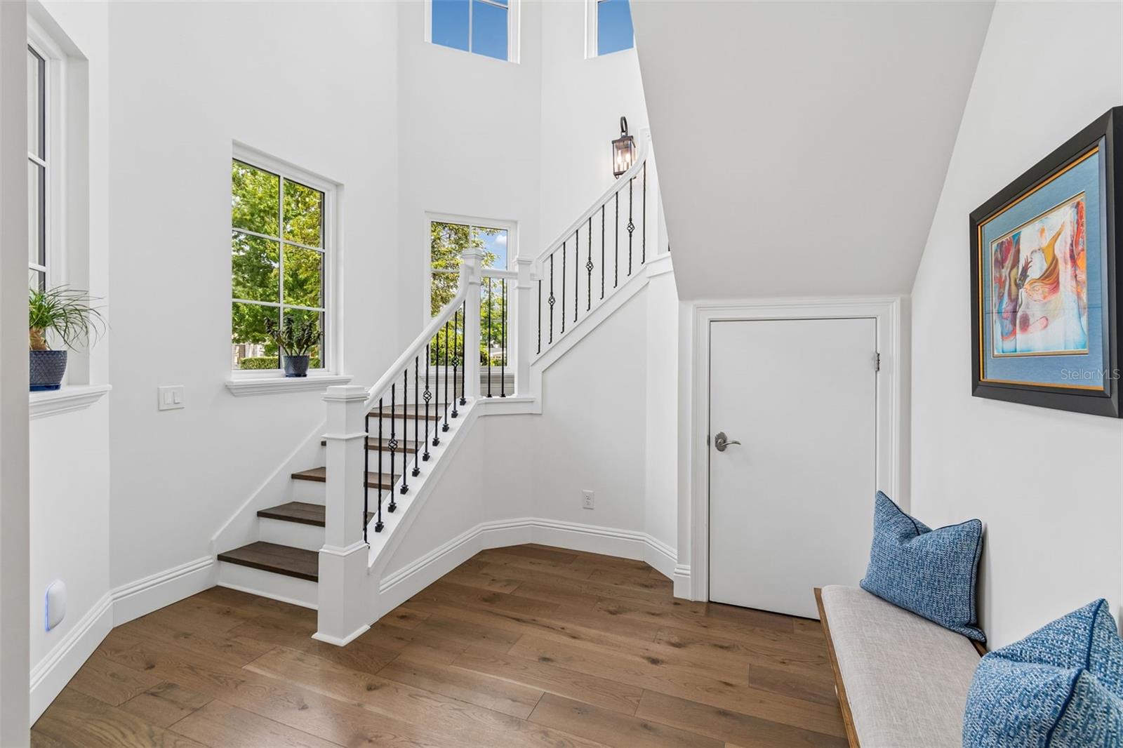 LAKE FOREST PARK - Residential