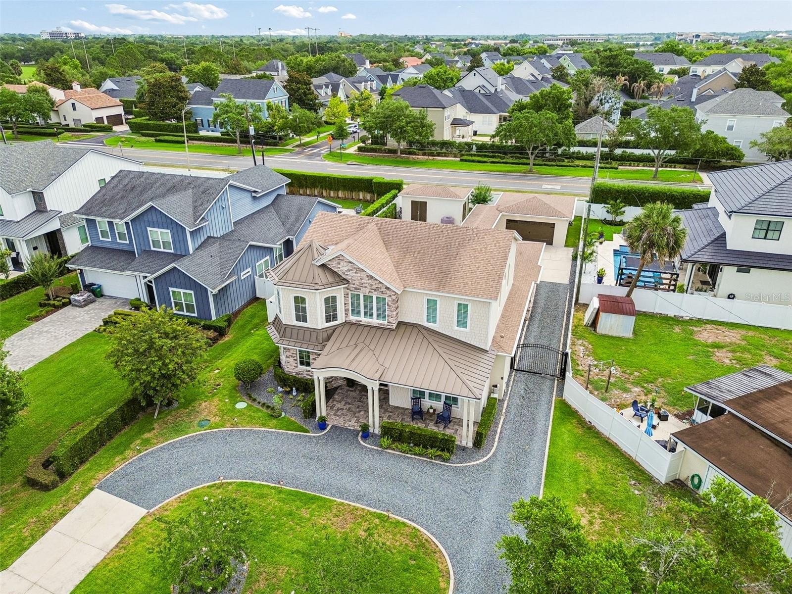 LAKE FOREST PARK - Residential