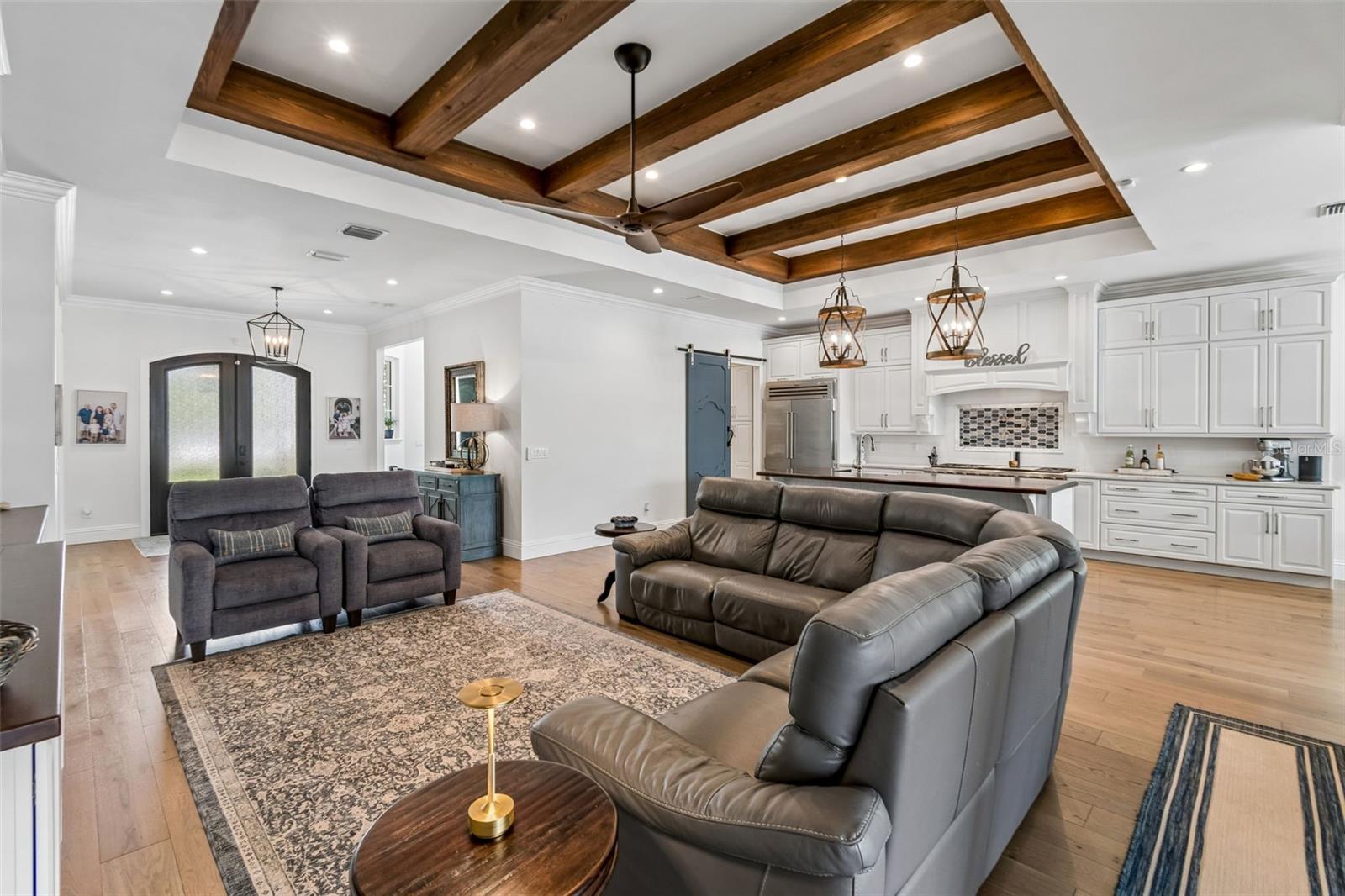 LAKE FOREST PARK - Residential