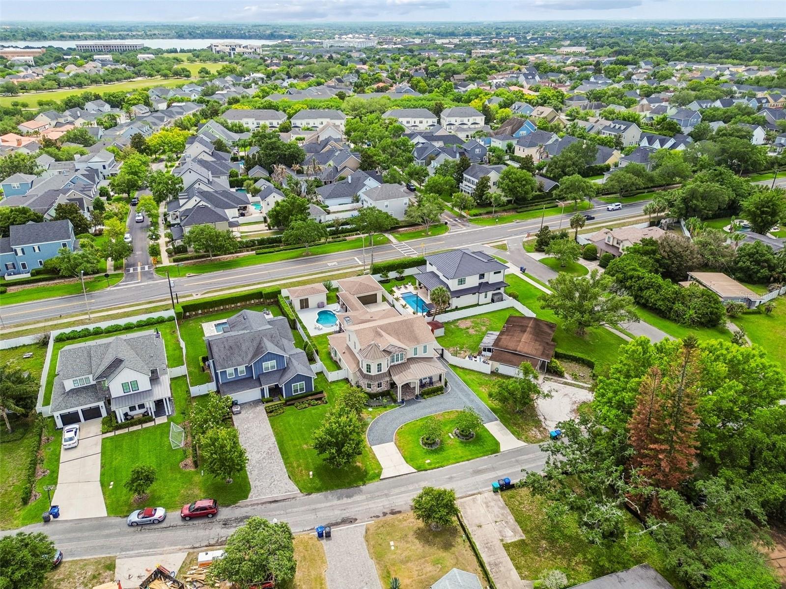 LAKE FOREST PARK - Residential