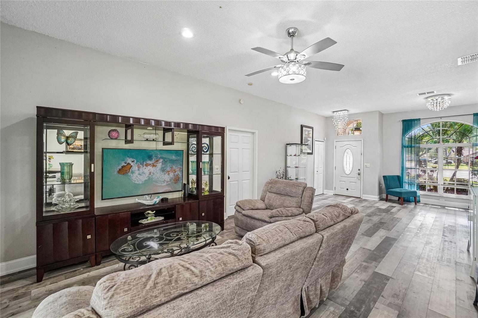 FIELDSTONE VILLAGE AT WOODFIELD ADD - Residential