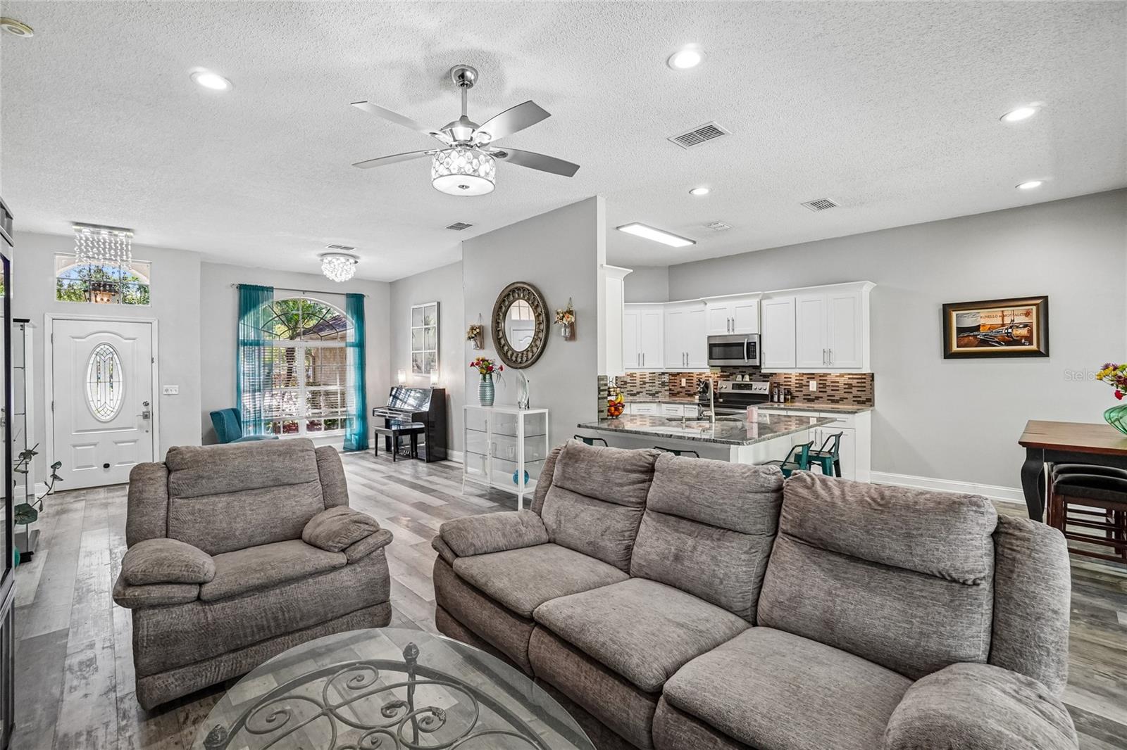 FIELDSTONE VILLAGE AT WOODFIELD ADD - Residential