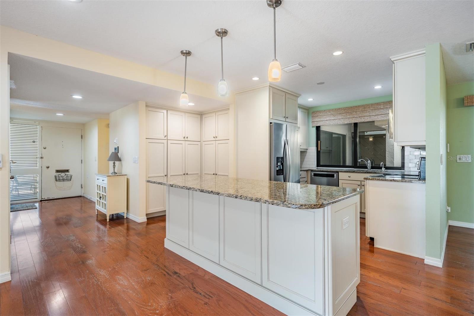 14215 CYPRESS CIRCLE