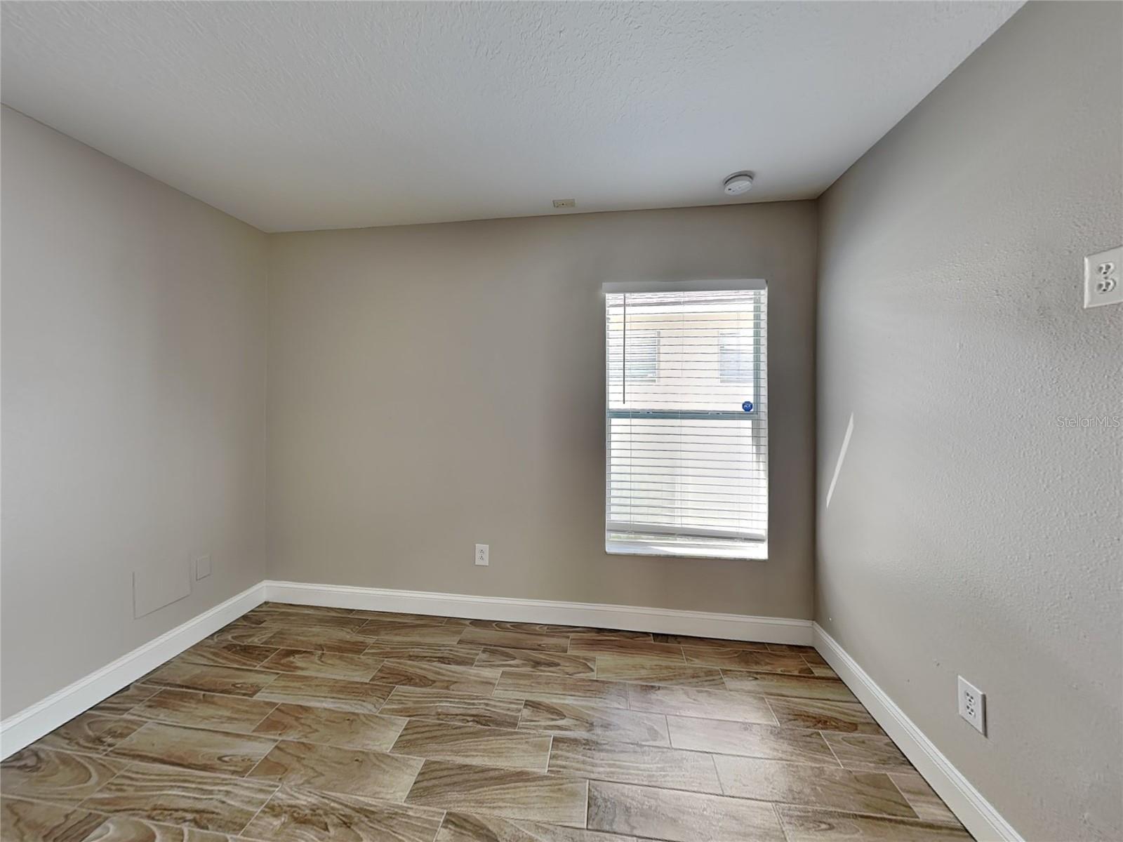 SUNCOAST MEADOWS INCREMENT 02 - Residential Lease