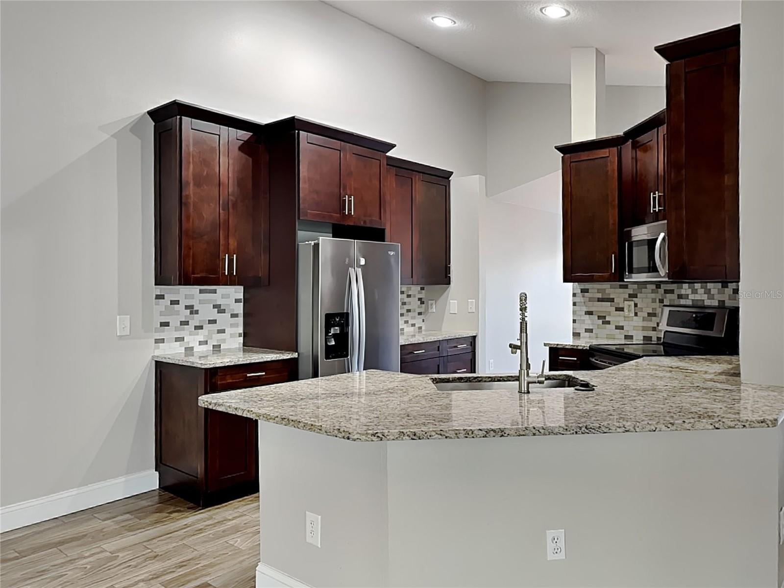 SUNCOAST MEADOWS INCREMENT 02 - Residential Lease