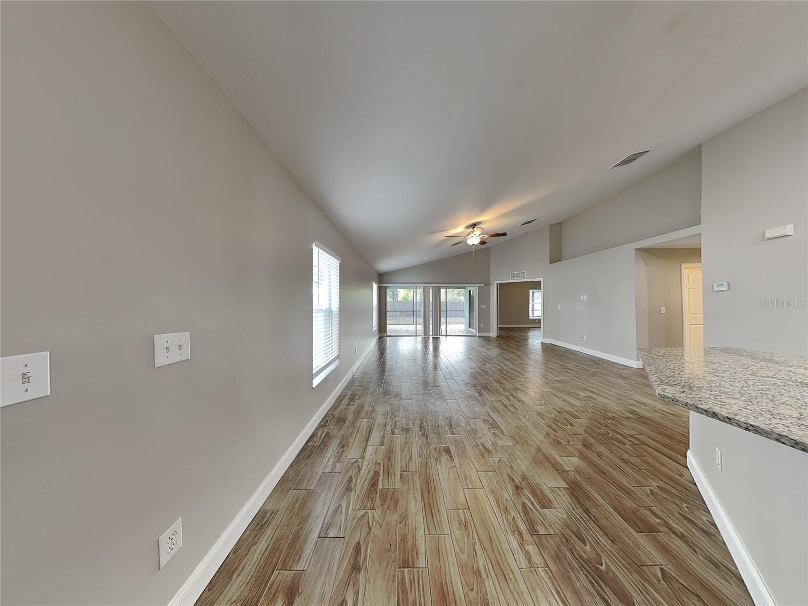 SUNCOAST MEADOWS INCREMENT 02 - Residential Lease