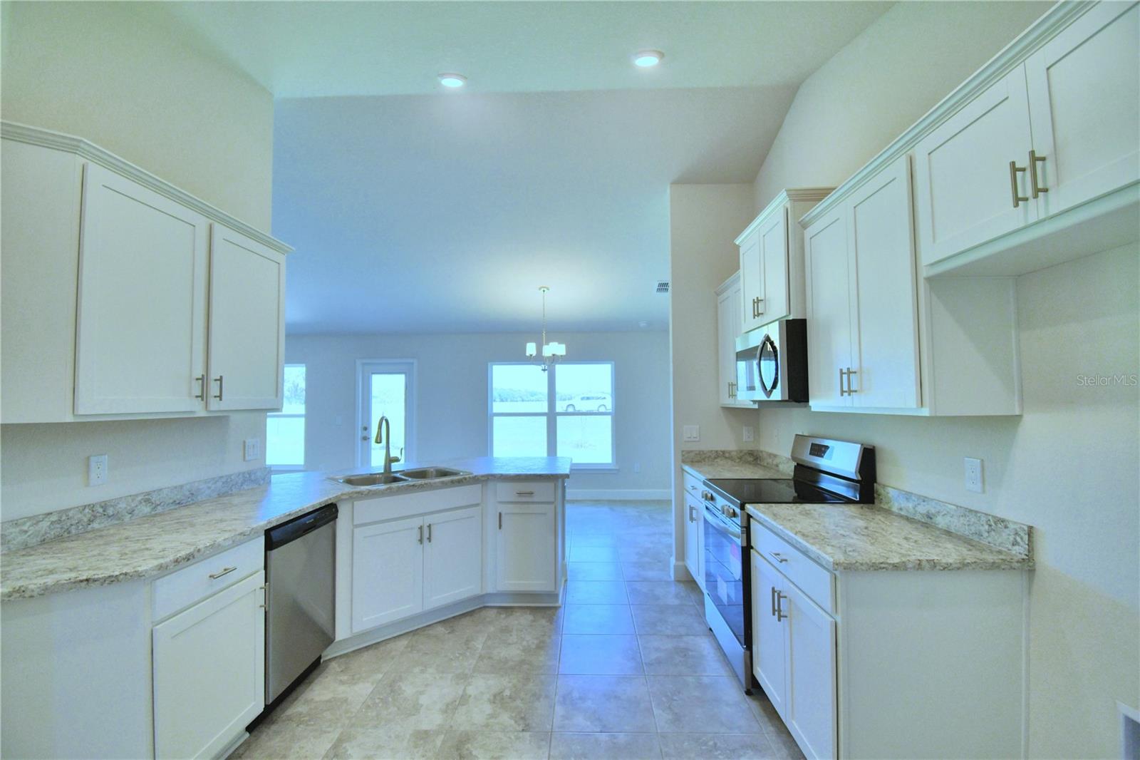 CADENCE CROSSING - Residential