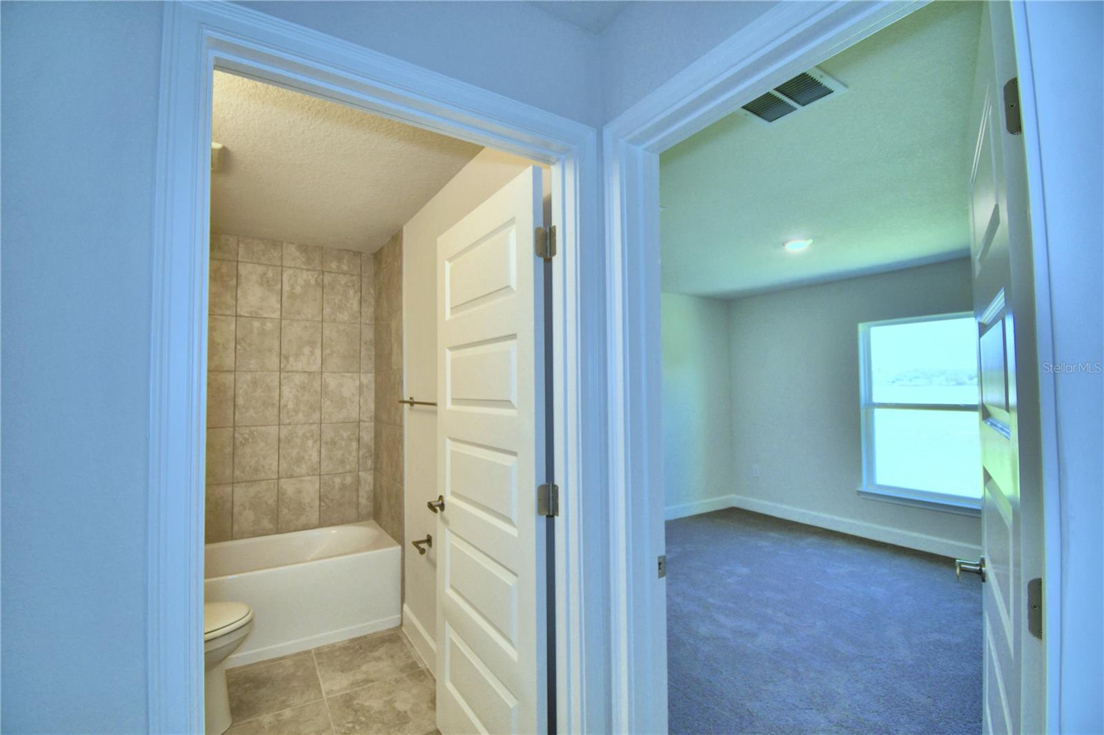 CADENCE CROSSING - Residential