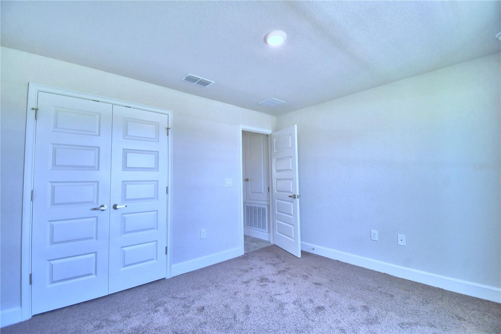 CADENCE CROSSING - Residential