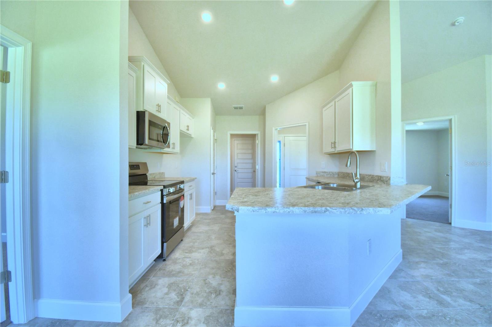 CADENCE CROSSING - Residential