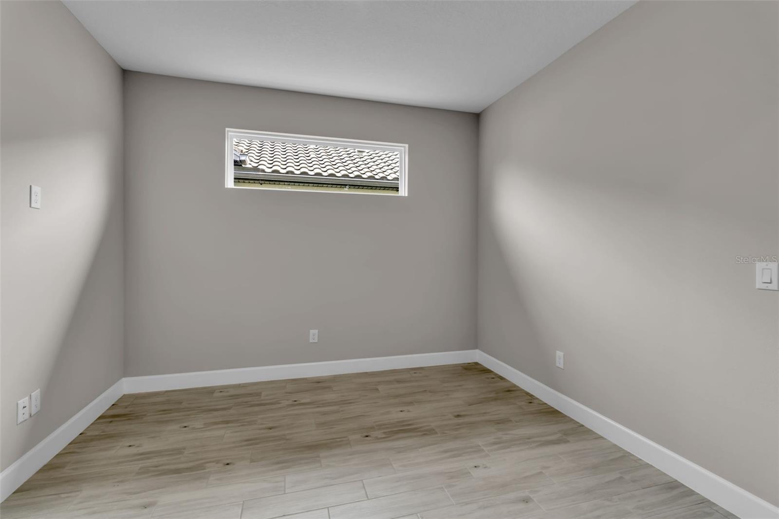 AZARIO ESPLANADE PH II SUBPH C-O - Residential Lease