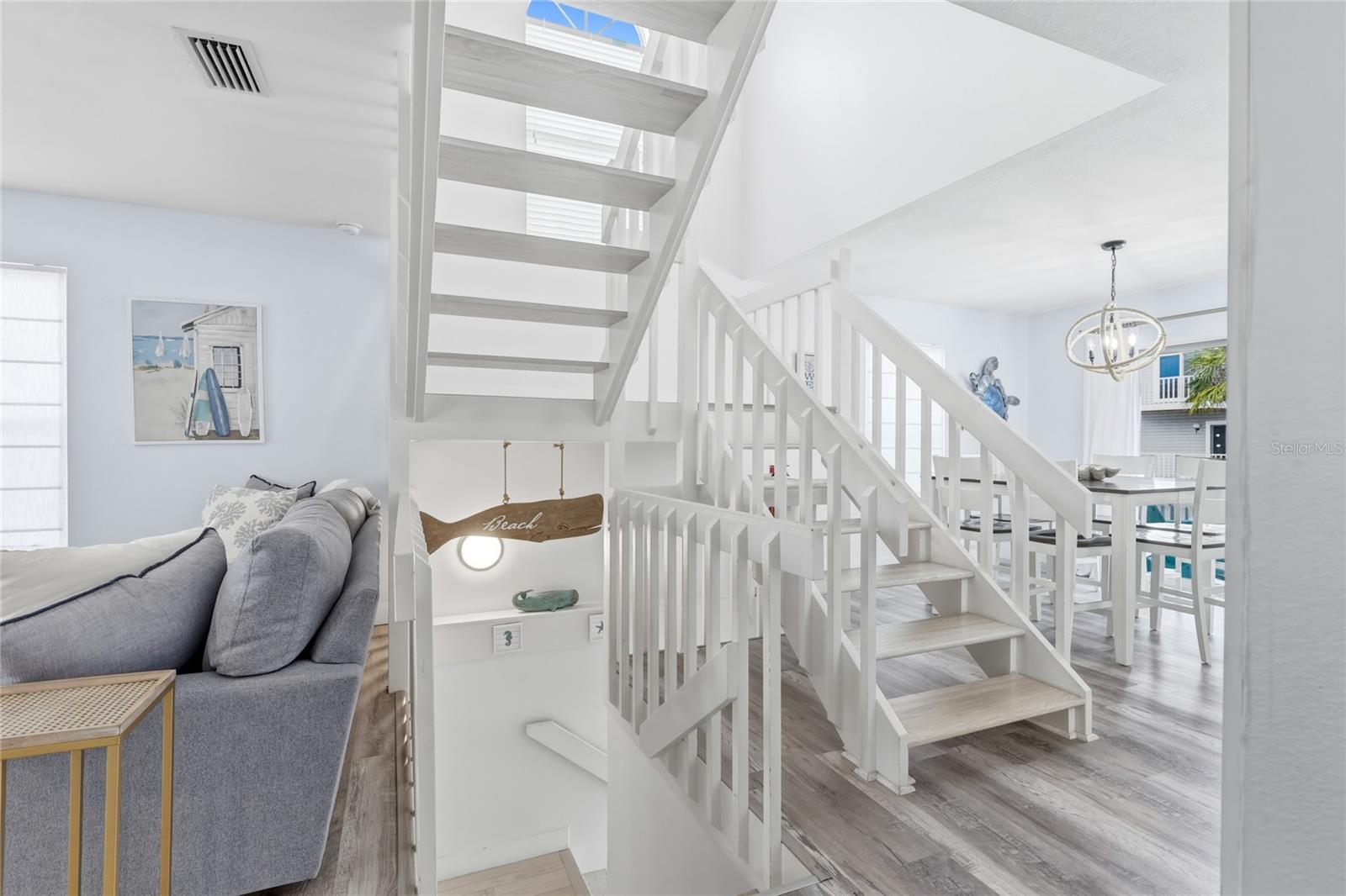 6250 HOLMES BOULEVARD 47