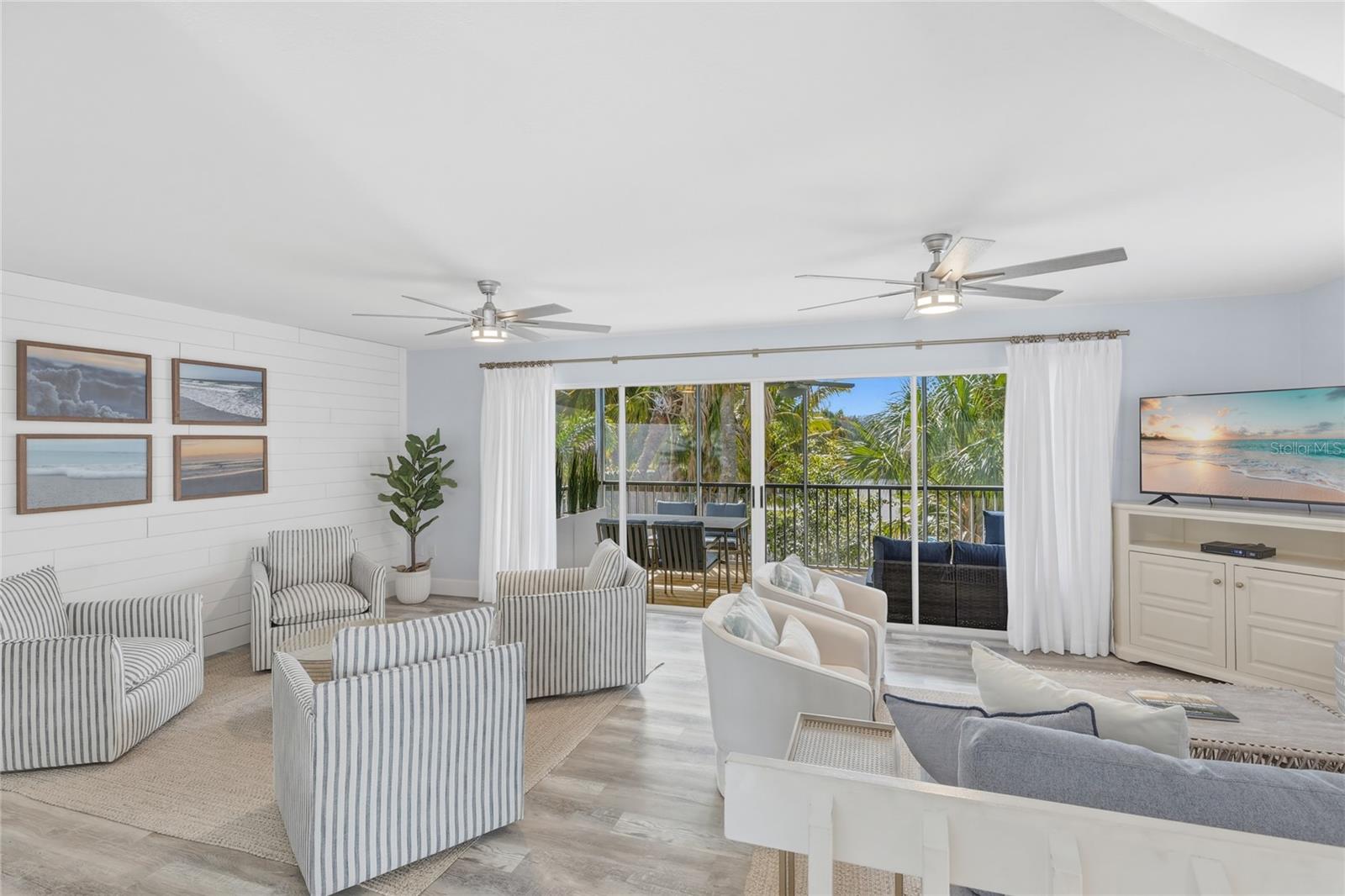 6250 HOLMES BOULEVARD 47