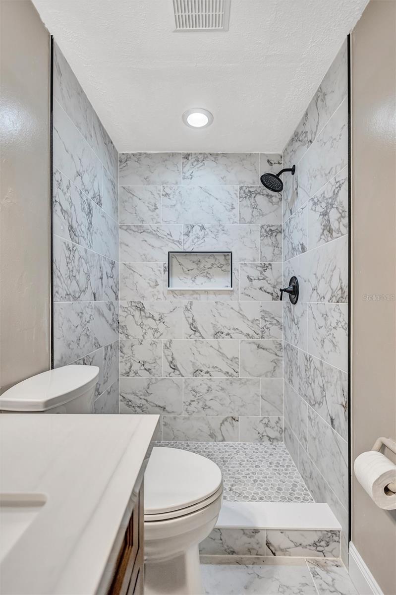 HARBOR HEIGHTS ESTATES - Residential
