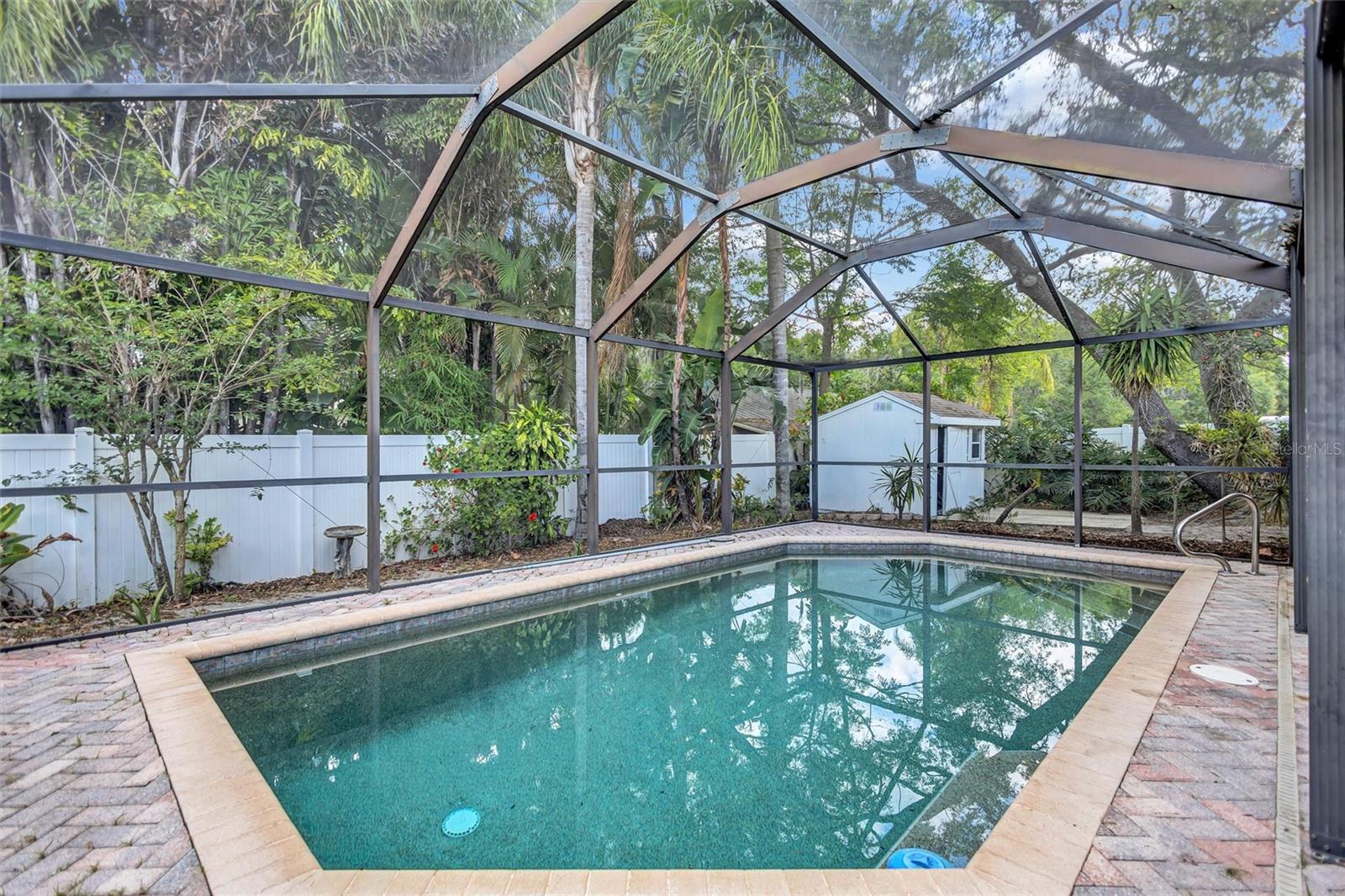 HARBOR HEIGHTS ESTATES - Residential