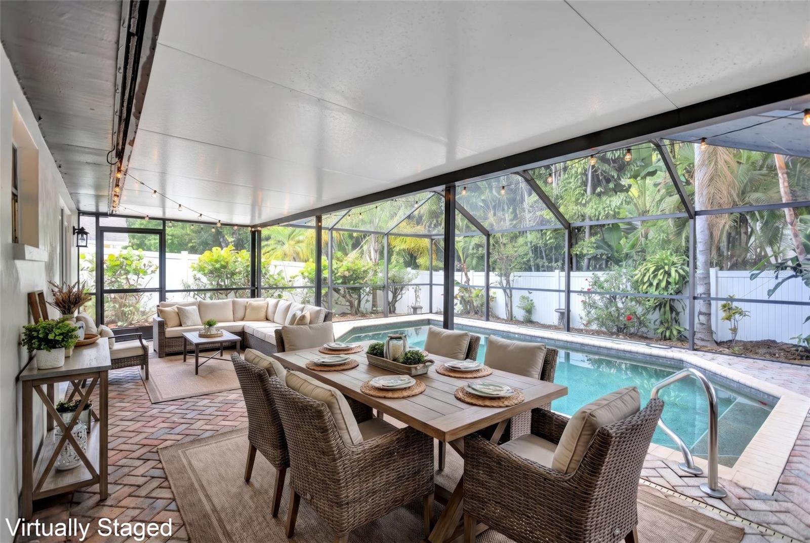 HARBOR HEIGHTS ESTATES - Residential